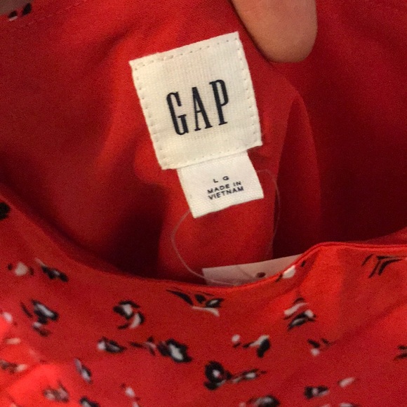 Red floral tank top - Picture 3 of 3